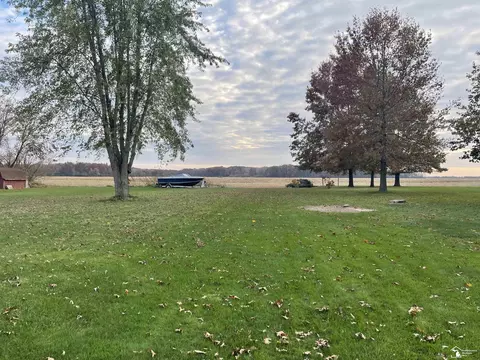 2463 Stewart, Monroe, MI 48162 photo 4