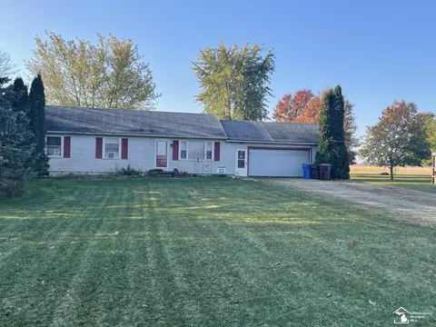 2463 Stewart, Monroe, MI 48162