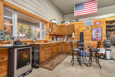 655 W Parish, Kawkawlin, MI 48631 photo 23