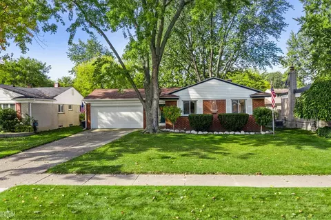 39725 Karola, Sterling Heights, MI 48313
