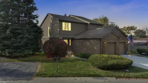 8233 Clay, Sterling Heights, MI 48313
