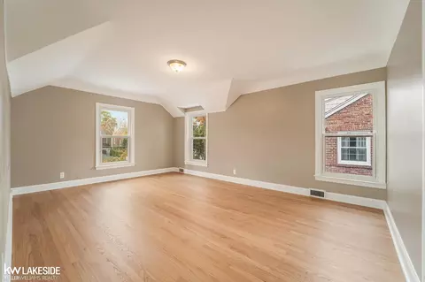 361 Mckinley, Grosse Pointe Farms, MI 48236 photo 15