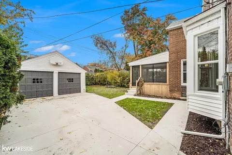 361 Mckinley, Grosse Pointe Farms, MI 48236 photo 24