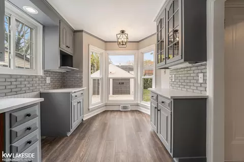 361 Mckinley, Grosse Pointe Farms, MI 48236 photo 10
