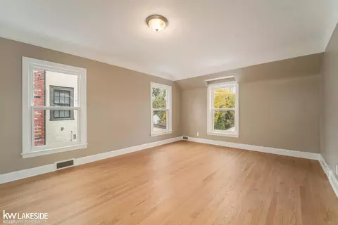 361 Mckinley, Grosse Pointe Farms, MI 48236 photo 19