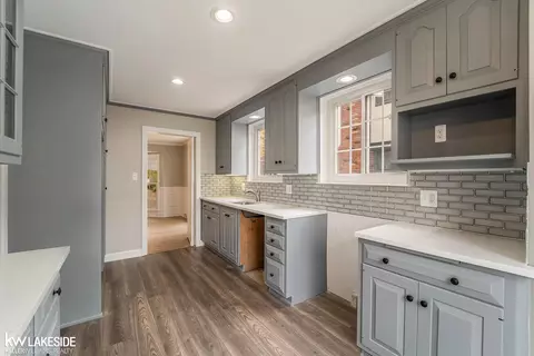 361 Mckinley, Grosse Pointe Farms, MI 48236 photo 11