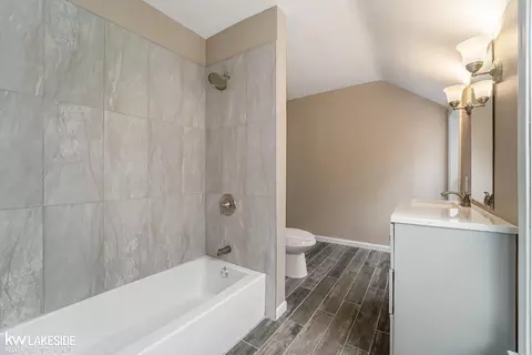 361 Mckinley, Grosse Pointe Farms, MI 48236 photo 17