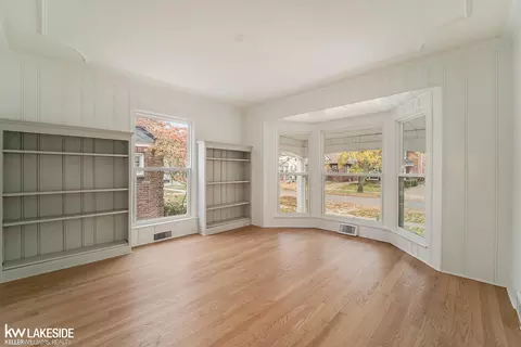 361 Mckinley, Grosse Pointe Farms, MI 48236 photo 4