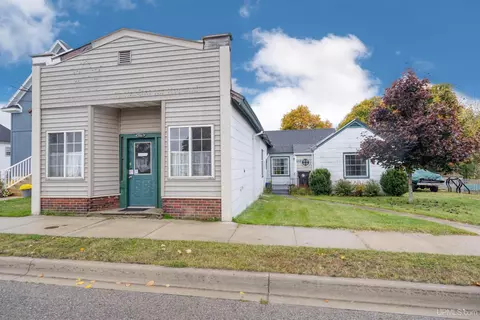 417 Oak, Manistique, MI 49854
