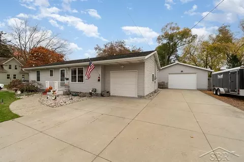 1806 11th, Bay City, MI 48708