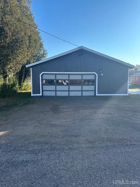 135 Silver, Ishpeming, MI 49849 photo 47