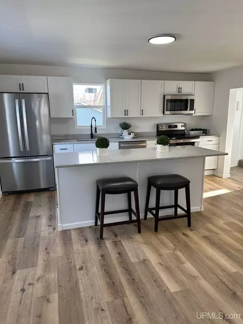135 Silver, Ishpeming, MI 49849 photo 27