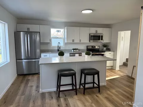 135 Silver, Ishpeming, MI 49849 photo 12