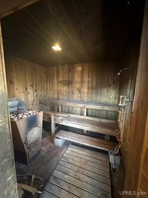 135 Silver, Ishpeming, MI 49849 photo 44