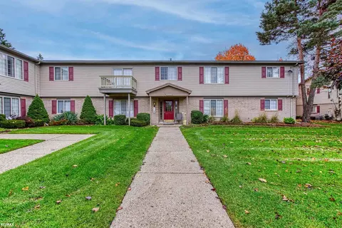 43980 Freeway #86, Sterling Heights, MI 48313