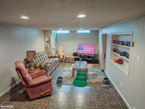 31474 Tecla, Warren, MI 48088 photo 16