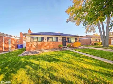 31474 Tecla, Warren, MI 48088