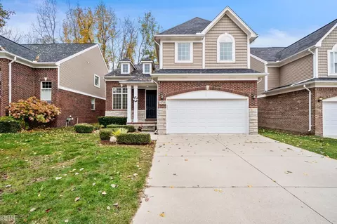 13715 Grandeur, Shelby Township, MI 48315