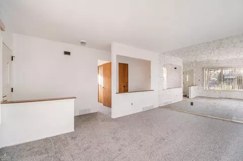 13619 Melva Dr, Warren, MI 48088 photo 6