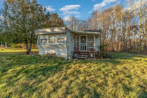 5671 Stillwagon, Gladwin, MI 48624 photo 3