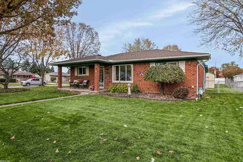 14911 Purdue, Sterling Heights, MI 48313