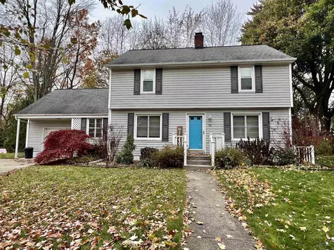30 Brown, Midland, MI 48640
