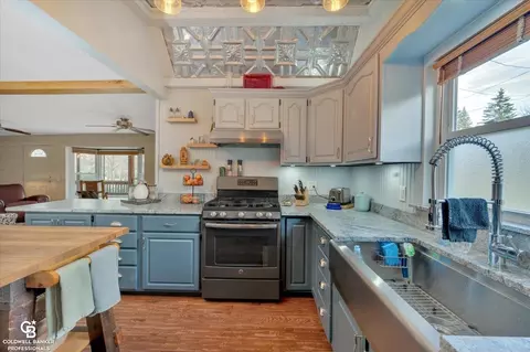 8058 E Carpenter Rd, Davison, MI 48423 photo 4