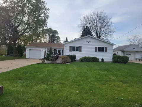 2968 Strieter, Bay City, MI 48706