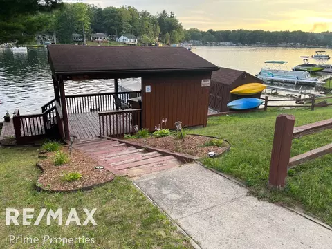 1615 Forest, Harrison, MI 48625 photo 45