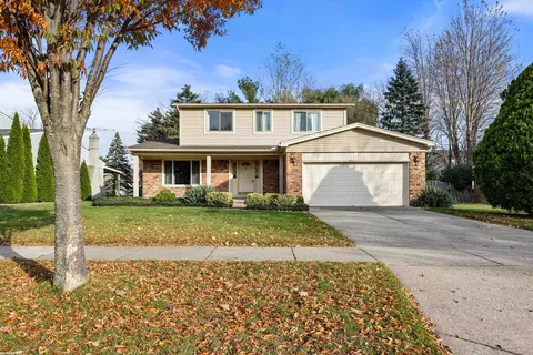 3794 Highland, Troy, MI 48083