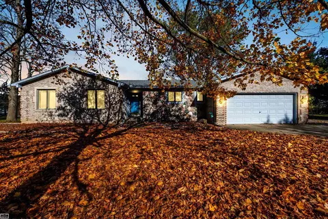 815 Quatro, Addison Twp, MI 48367