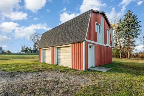 2015 E Parish Rd, Kawkawlin, MI 48631 photo 22