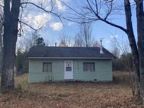17711 Co Rd 444, Rock, MI 49880