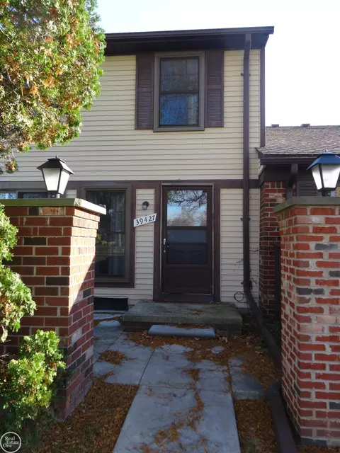 39427 Heatherheath #BLDG 6, Clinton Township, MI 48038