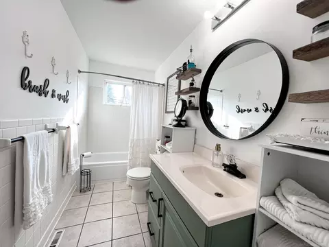 1025 W 3rd, Gladwin, MI 48624 photo 9
