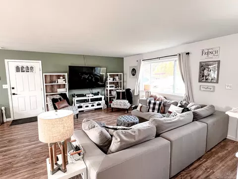 1025 W 3rd, Gladwin, MI 48624 photo 5