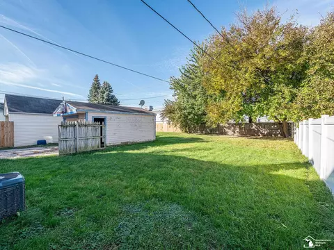 519 Bentley, Monroe, MI 48162 photo 20