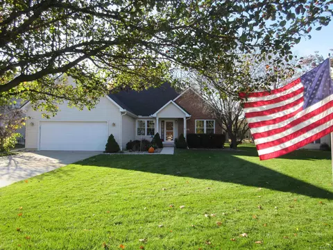 379 W Caneel, Tecumseh, MI 49286