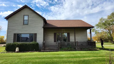 1435 SE Boutell, Essexville, MI 48732