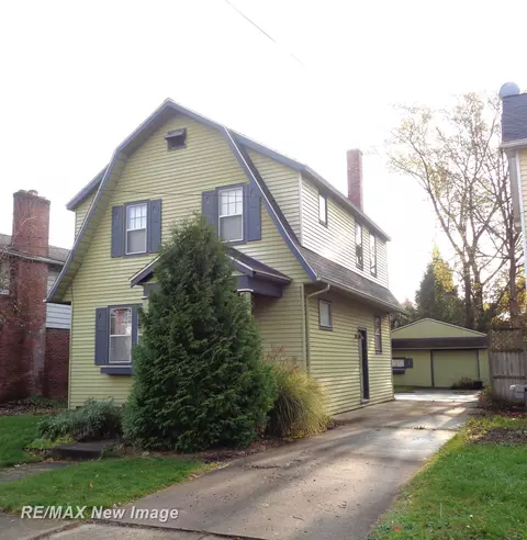 250 Lockwood, Saginaw, MI 48602