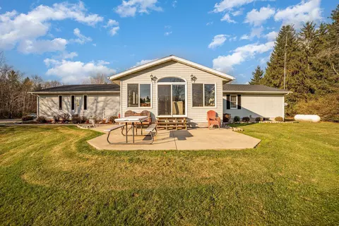 2775 Johnson, Standish, MI 48658 photo 3