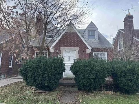 15016 Hazelridge, Detroit, MI 48205