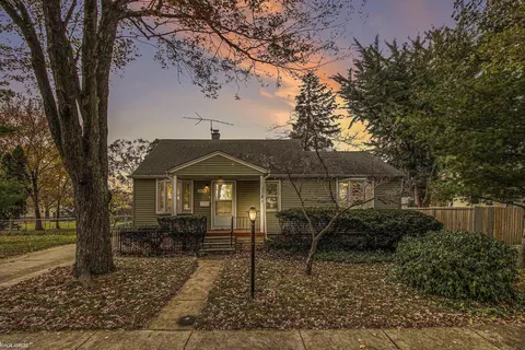 6676 Jackson, Taylor, MI 48180