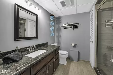 934 Lochmoor, Grosse Pointe Woods, MI 48236 photo 31