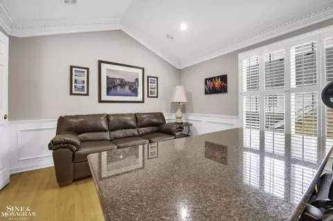 934 Lochmoor, Grosse Pointe Woods, MI 48236 photo 17