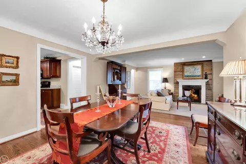 861 Shoreham Rd, Grosse Pointe Woods, MI 48236 photo 10