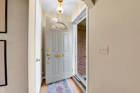 861 Shoreham Rd, Grosse Pointe Woods, MI 48236 photo 6