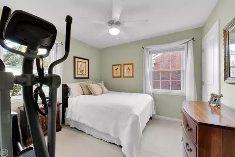 861 Shoreham Rd, Grosse Pointe Woods, MI 48236 photo 30