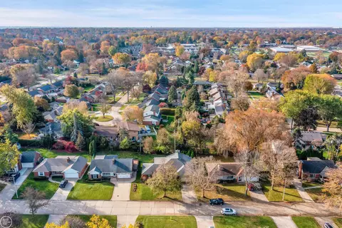 861 Shoreham Rd, Grosse Pointe Woods, MI 48236 photo 50