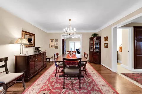 861 Shoreham Rd, Grosse Pointe Woods, MI 48236 photo 9